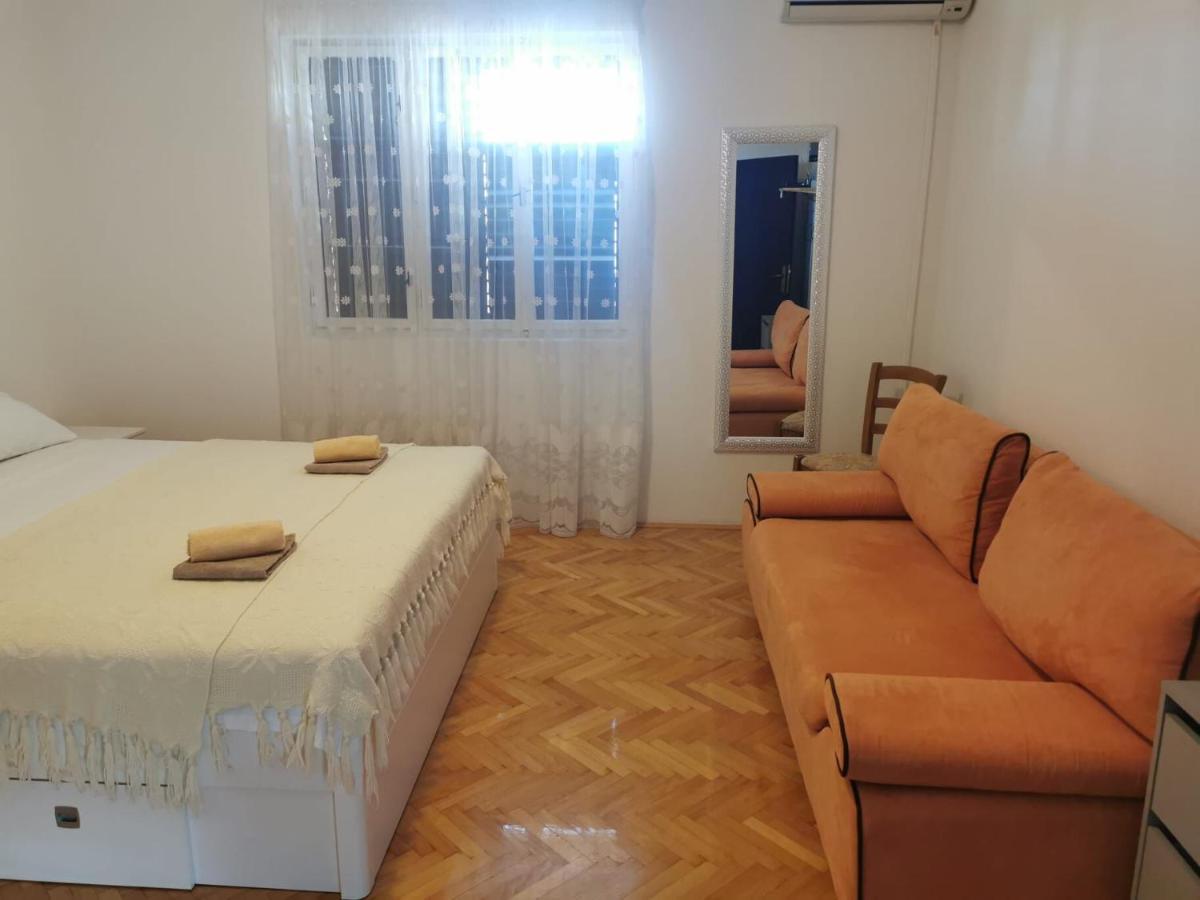 Apartments Sanja Povljana Exterior photo